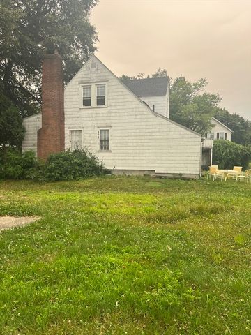 17-19 Barrett St, Northampton, MA 01060