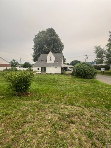 17-19 Barrett St, Northampton, MA 01060