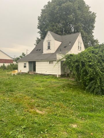 17-19 Barrett St, Northampton, MA 01060