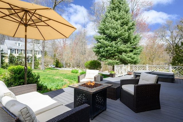 235 Pond St, Cohasset, MA 02025