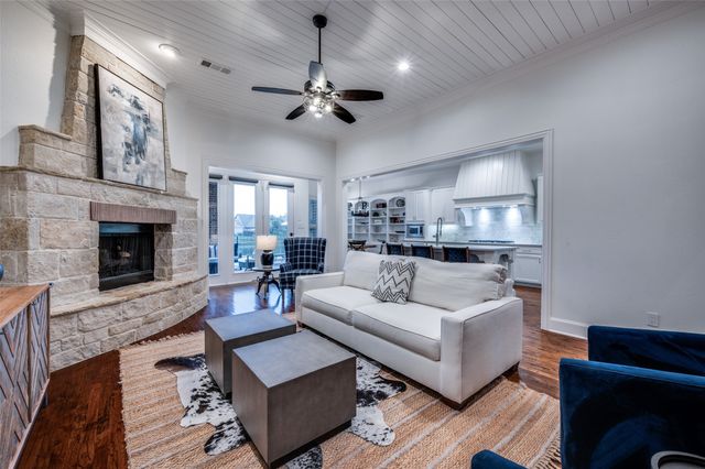 3329 Lochside, The Colony, TX 75056