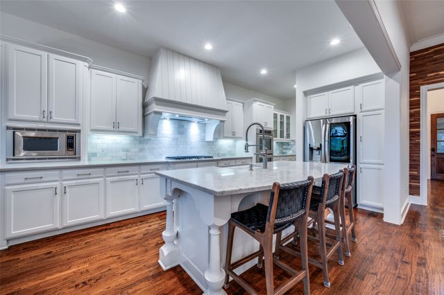 3329 Lochside, The Colony, TX 75056