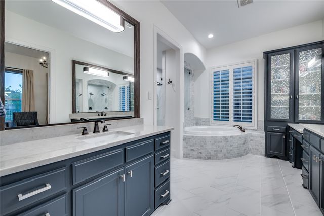 3329 Lochside, The Colony, TX 75056