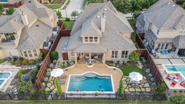 3329 Lochside, The Colony, TX 75056