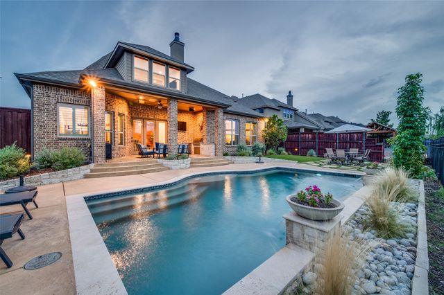 3329 Lochside, The Colony, TX 75056