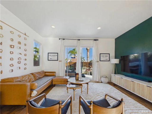 1201 Delaware Street, Huntington Beach, CA 92648