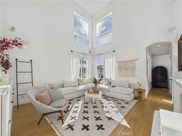 1201 Delaware Street, Huntington Beach, CA 92648