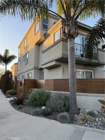 1201 Delaware Street, Huntington Beach, CA 92648