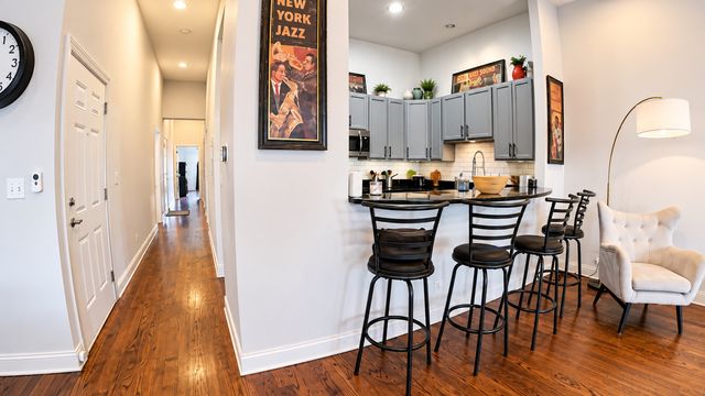 125 S Western Avenue 4, Chicago, IL 60612