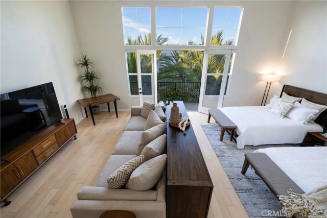 1801 E Katella 4010, Anaheim, CA 92805