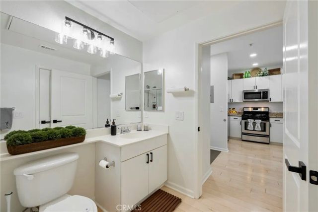 1801 E Katella 4010, Anaheim, CA 92805