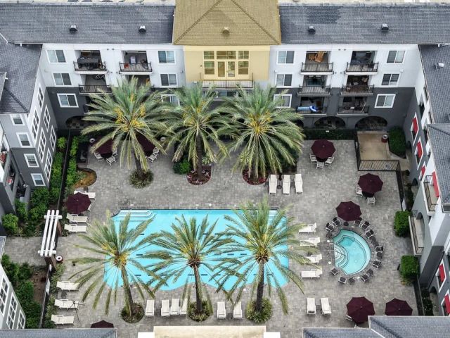 1801 E Katella 4010, Anaheim, CA 92805