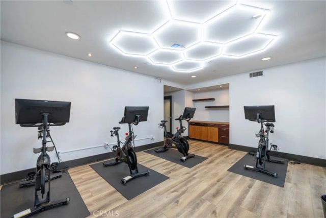 1801 E Katella 4010, Anaheim, CA 92805