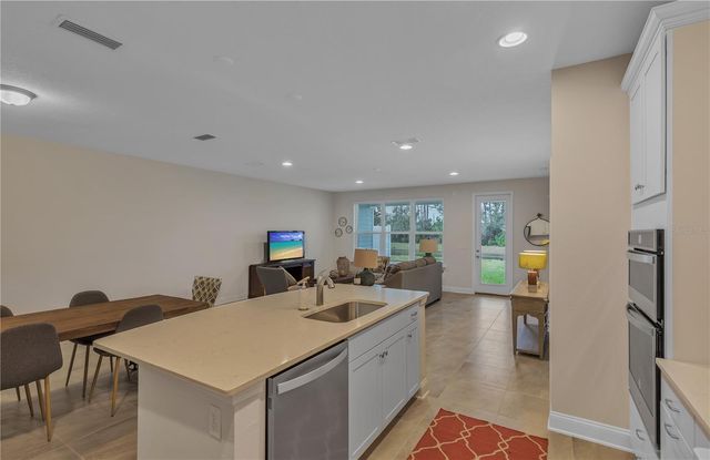 7511 SEA OAK COURT, Parrish, FL 34219