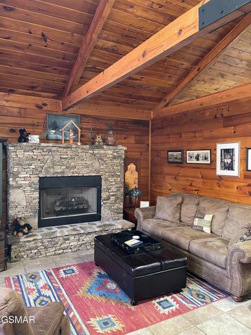 4023 Ole Smoky Way, Sevierville, TN 37862