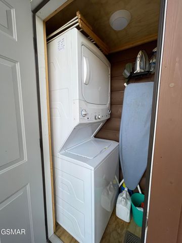 4023 Ole Smoky Way, Sevierville, TN 37862