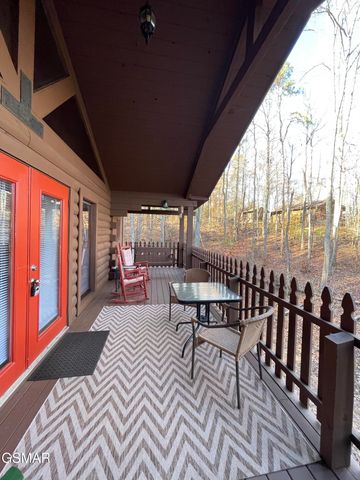 4023 Ole Smoky Way, Sevierville, TN 37862
