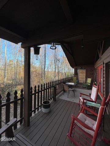 4023 Ole Smoky Way, Sevierville, TN 37862