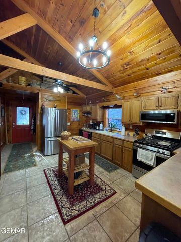 4023 Ole Smoky Way, Sevierville, TN 37862