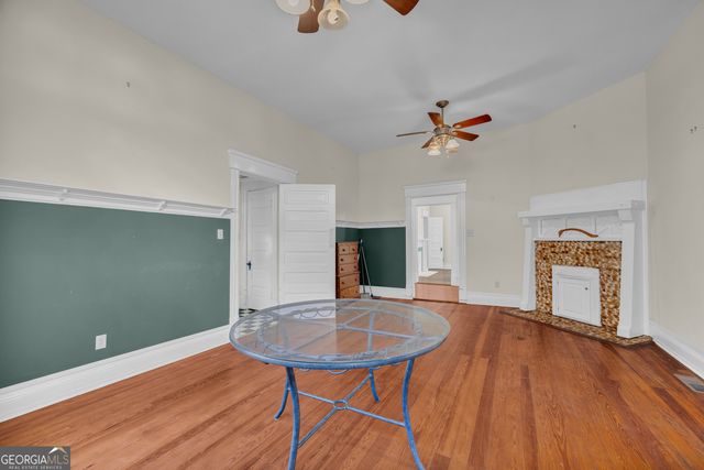 170 S Mcintosh Street, Elberton, GA 30635