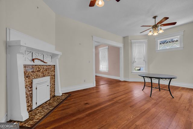 170 S Mcintosh Street, Elberton, GA 30635