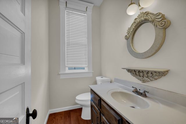 170 S Mcintosh Street, Elberton, GA 30635