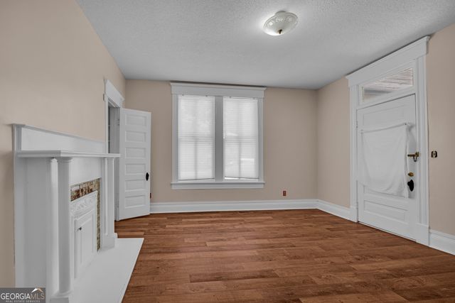 170 S Mcintosh Street, Elberton, GA 30635