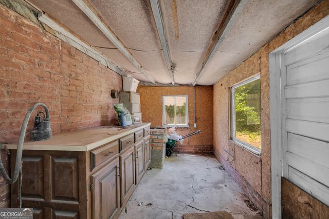 170 S Mcintosh Street, Elberton, GA 30635