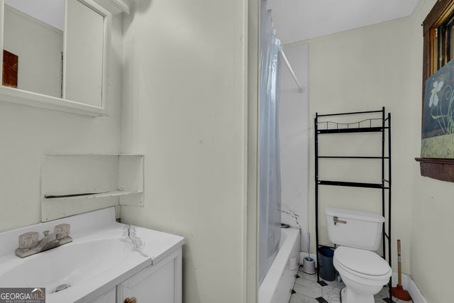 170 S Mcintosh Street, Elberton, GA 30635