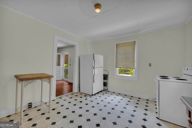 170 S Mcintosh Street, Elberton, GA 30635