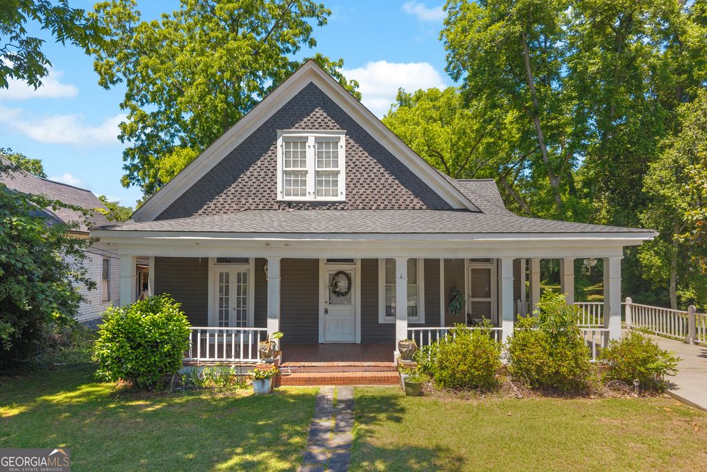 170 S Mcintosh Street, Elberton, GA 30635