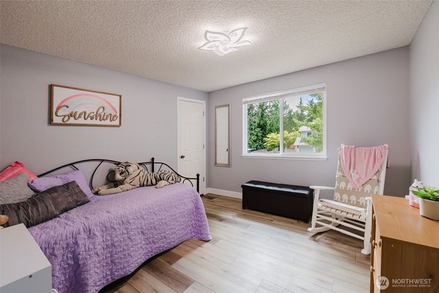 4550 NW Shelley Drive, Silverdale, WA 98383