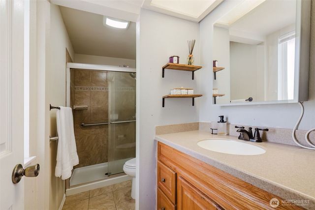 4550 NW Shelley Drive, Silverdale, WA 98383