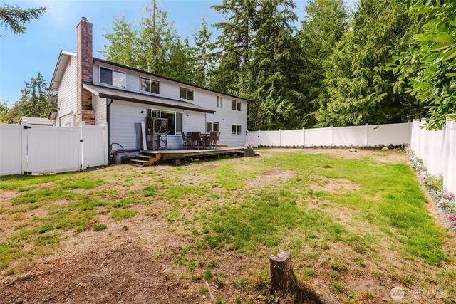 4550 NW Shelley Drive, Silverdale, WA 98383