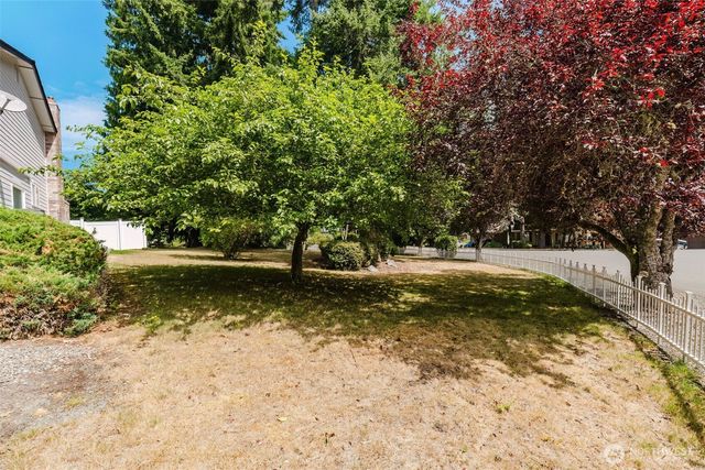 4550 NW Shelley Drive, Silverdale, WA 98383