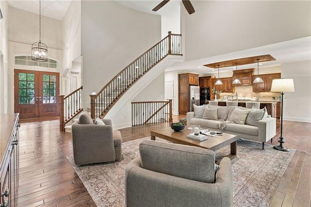 16250 Canterbury Road, Overland Park, KS 66085