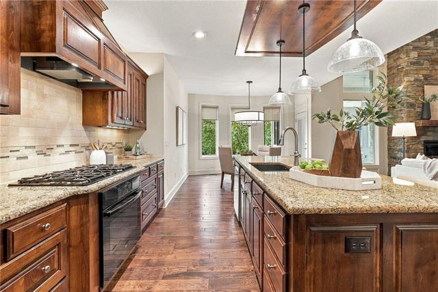 16250 Canterbury Road, Overland Park, KS 66085