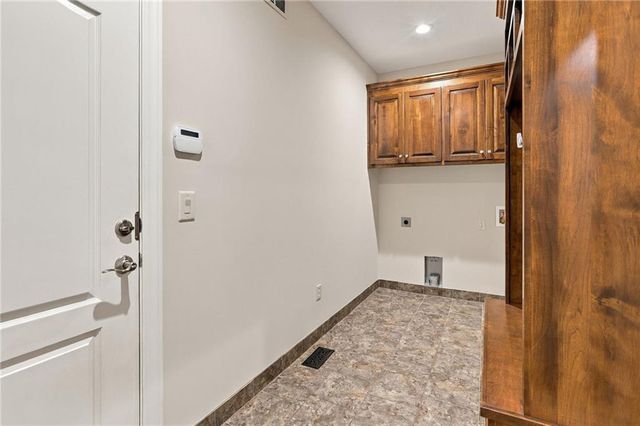 16250 Canterbury Road, Overland Park, KS 66085