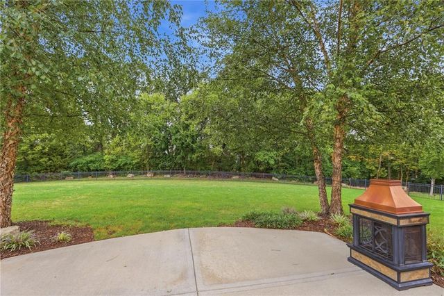 16250 Canterbury Road, Overland Park, KS 66085