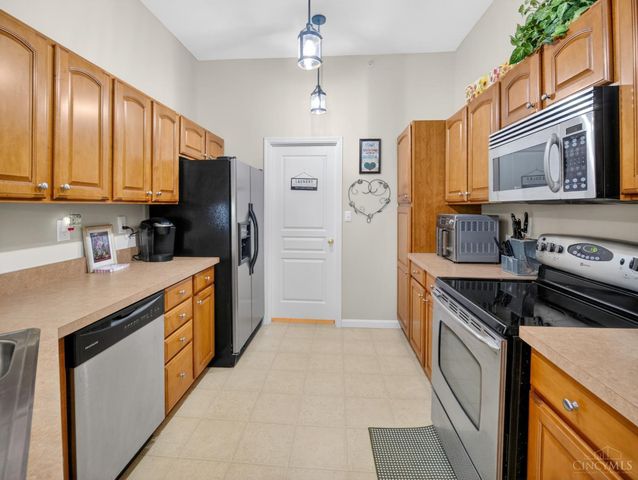 1755 Weatherstone Circle, Monroe, OH 45050