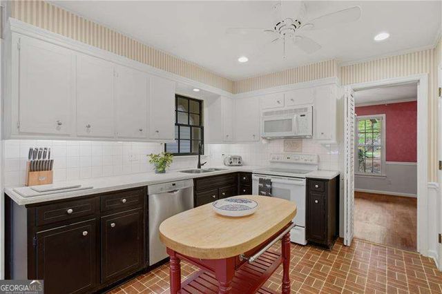 7245 Dunhill Terrace, Atlanta, GA 30328