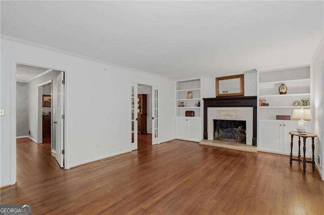 7245 Dunhill Terrace, Atlanta, GA 30328
