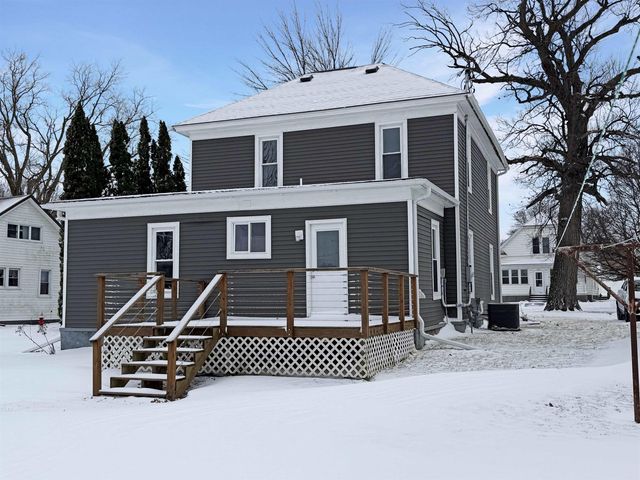 614 1st Street, Traer, IA 50675