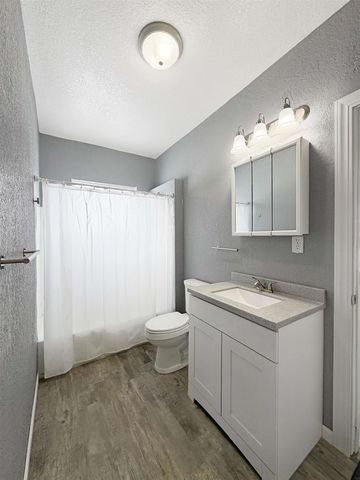 614 1st Street, Traer, IA 50675