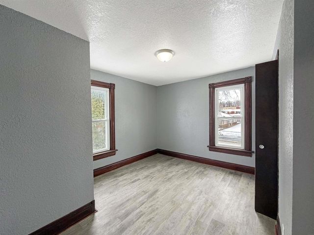 614 1st Street, Traer, IA 50675