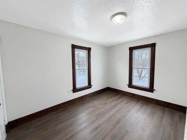 614 1st Street, Traer, IA 50675