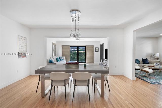 3411 Riviera Dr, Coral Gables, FL 33134