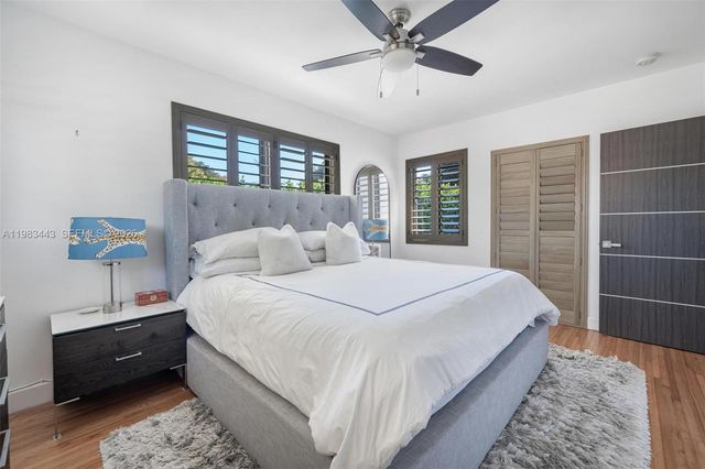 3411 Riviera Dr, Coral Gables, FL 33134