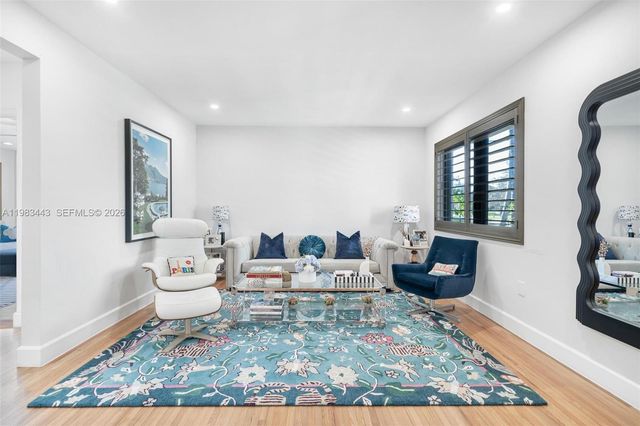 3411 Riviera Dr, Coral Gables, FL 33134