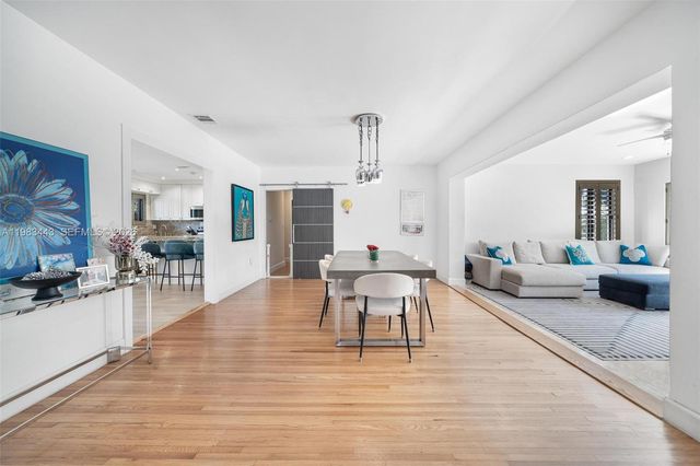 3411 Riviera Dr, Coral Gables, FL 33134